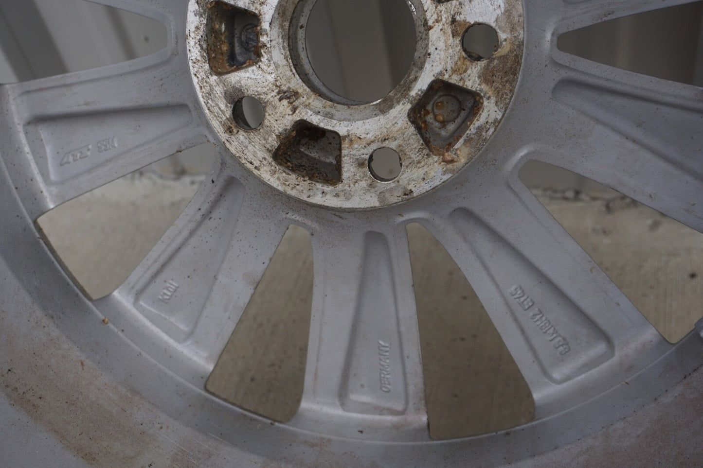2008 - 2010 AUDI A8 OEM WHEEL RIM 18x8.5 18" 4E0601025BB SPARE TIRE