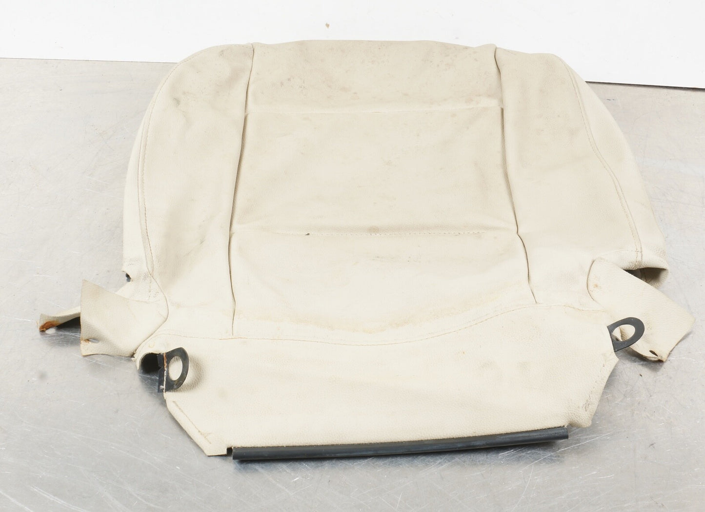 2009-2012 BMW CONVERTIBLE 328I 335 - Front Right Lower SEAT Bottom Cushion