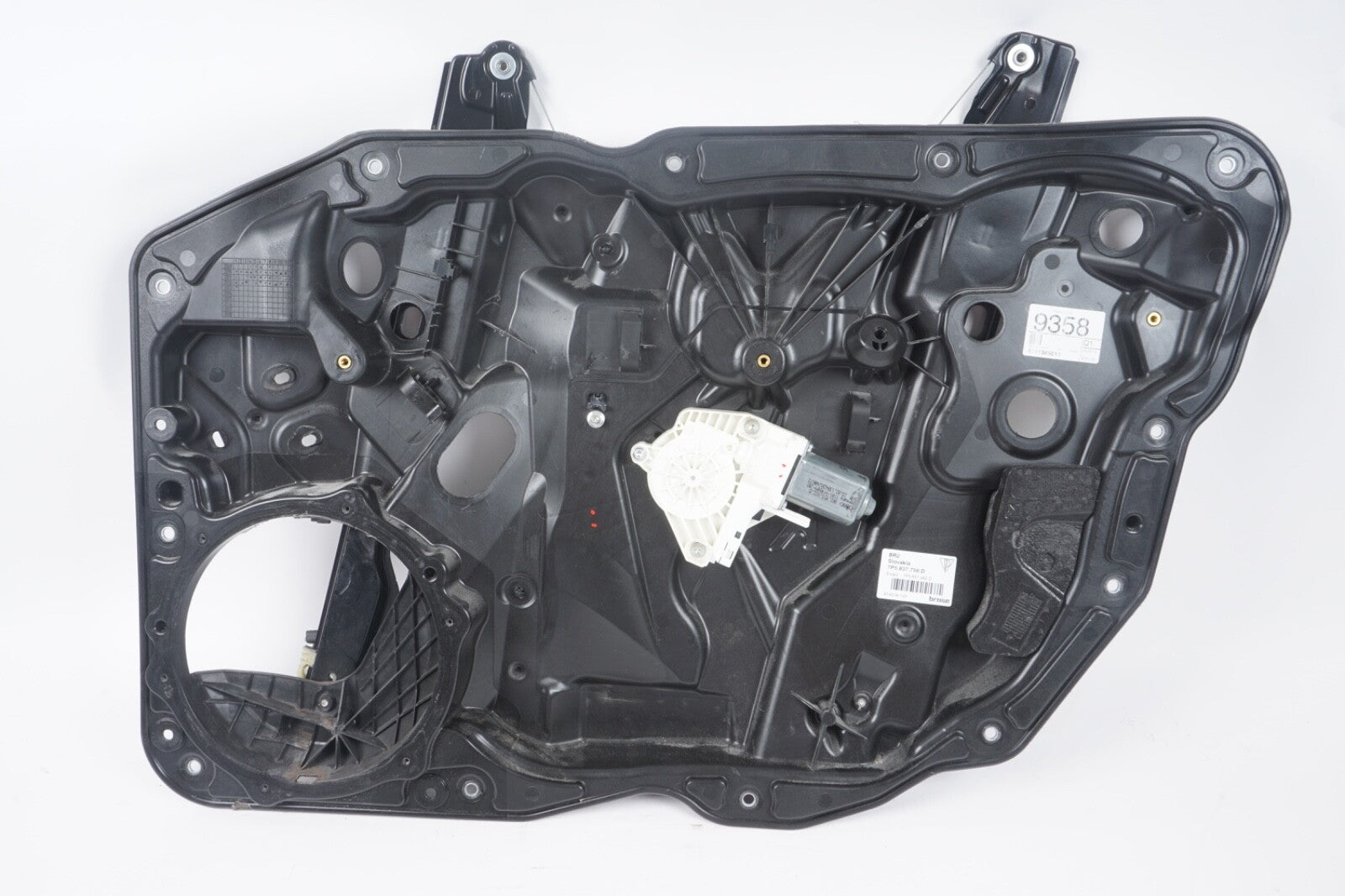 11-18 Porsche Cayenne Front Right Side Door Window Regulator OEM