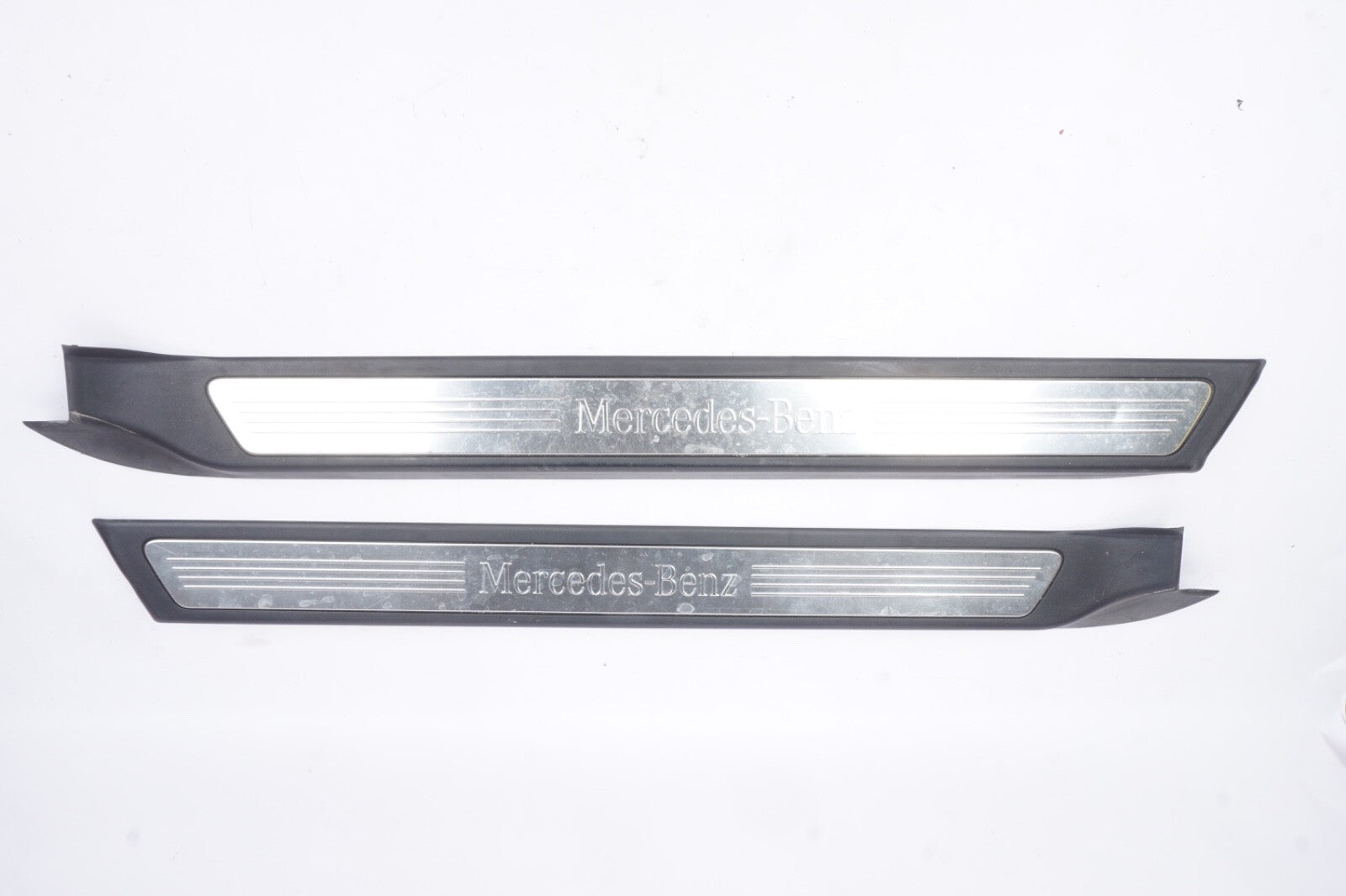 2011 - 2014 Mercedes W207 E350 Coupe Door Step Sill Left and Right Side Set OEM