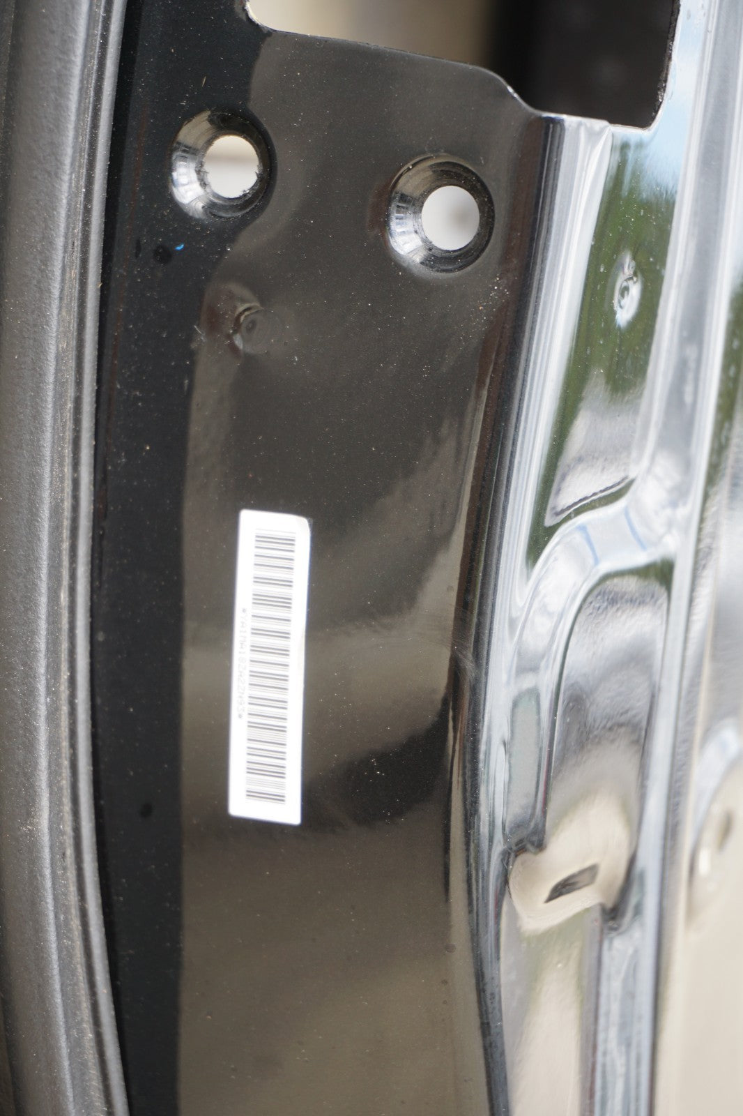 2018 - 2024 NISSAN TITAN XD FRONT LEFT DOOR SHELL COVER PANEL OEM