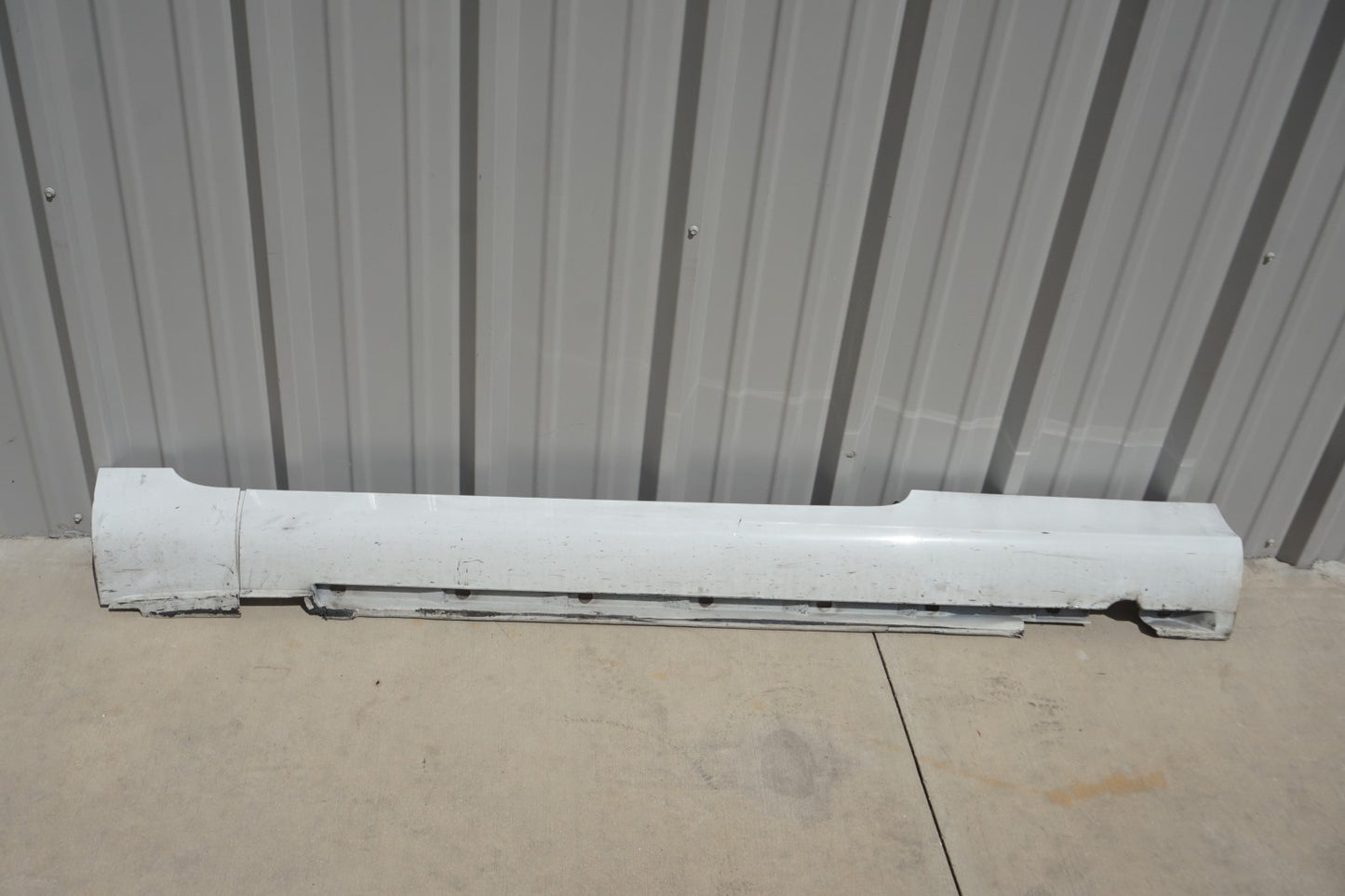 2006 - 2013 VOLVO C70 2DR CONVERTIBLE LEFT DRIVER SIDE ROCKER PANEL SKIRT OEM
