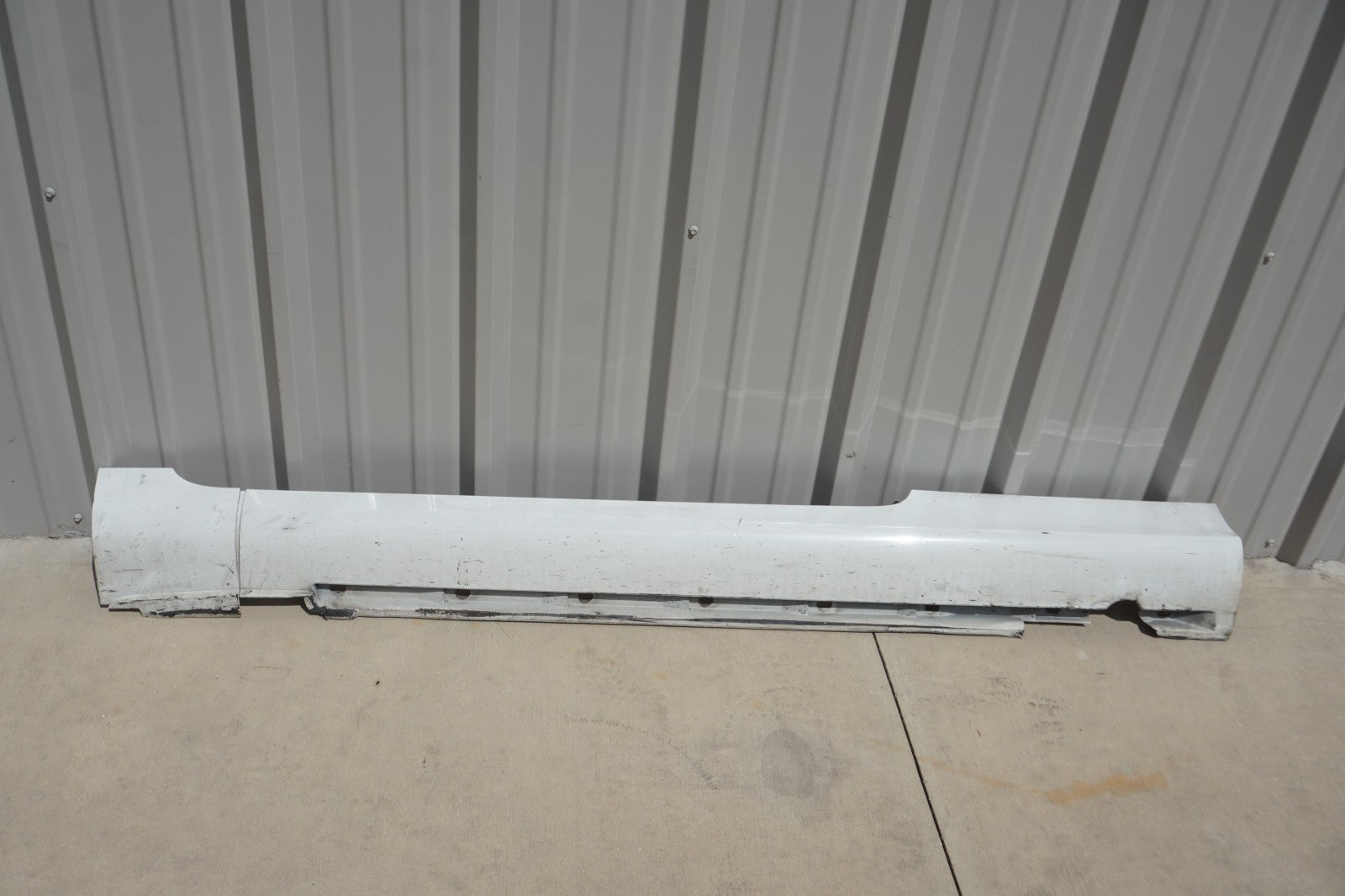 2006 - 2013 VOLVO C70 2DR CONVERTIBLE LEFT DRIVER SIDE ROCKER PANEL SKIRT OEM