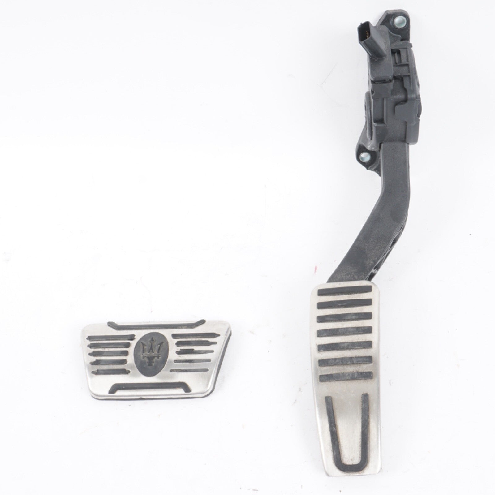 2014-2020 MASERATI GHIBLI QUATTROPORTE GAS ACCELERATOR THROTTLE PEDAL W/ PAD OEM