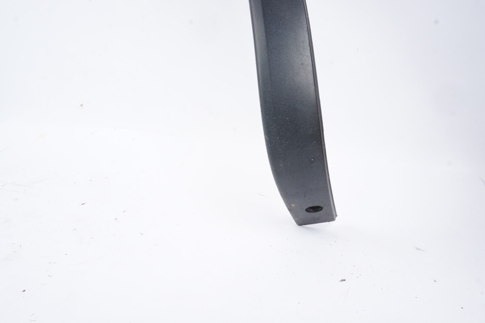 2011-2014 Porsche Cayenne Driver Left Rear Wheel Arc Molding 7P5853827D