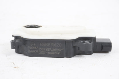 2013-17 Ford Focus Shutter Motor 6466R420 OEM