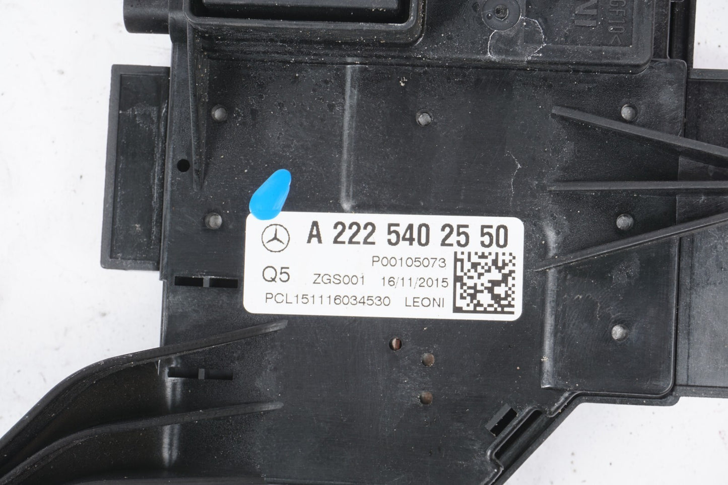 14-17 Mercedes S550 W222 Front Dash Fuse Junction Box Relay Block 2225402550 OEM