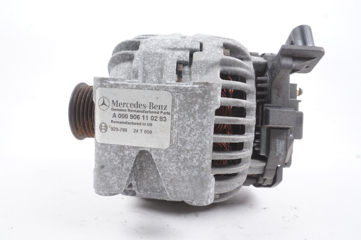 08-11 Mercedes W204 C300 Alternator A0009061102 OEM