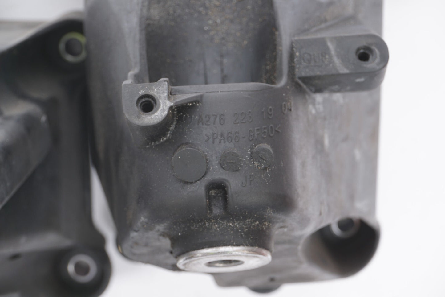 14-17 Mercedes S550e W222 3.0L Engine Mount Bracket Left & Right OEM