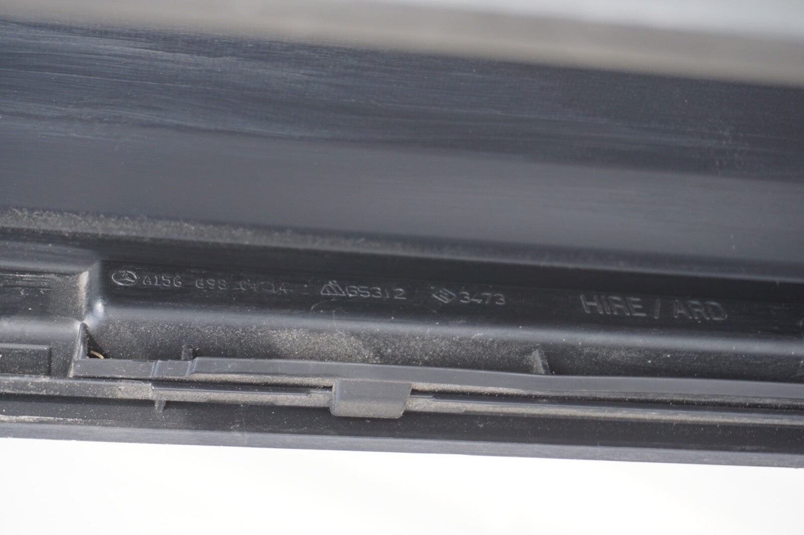 2015-2020 MERCEDES GLA250 X156 RIGHT PASSENGER SKIRT ROCKER PANEL MOLDING OEM
