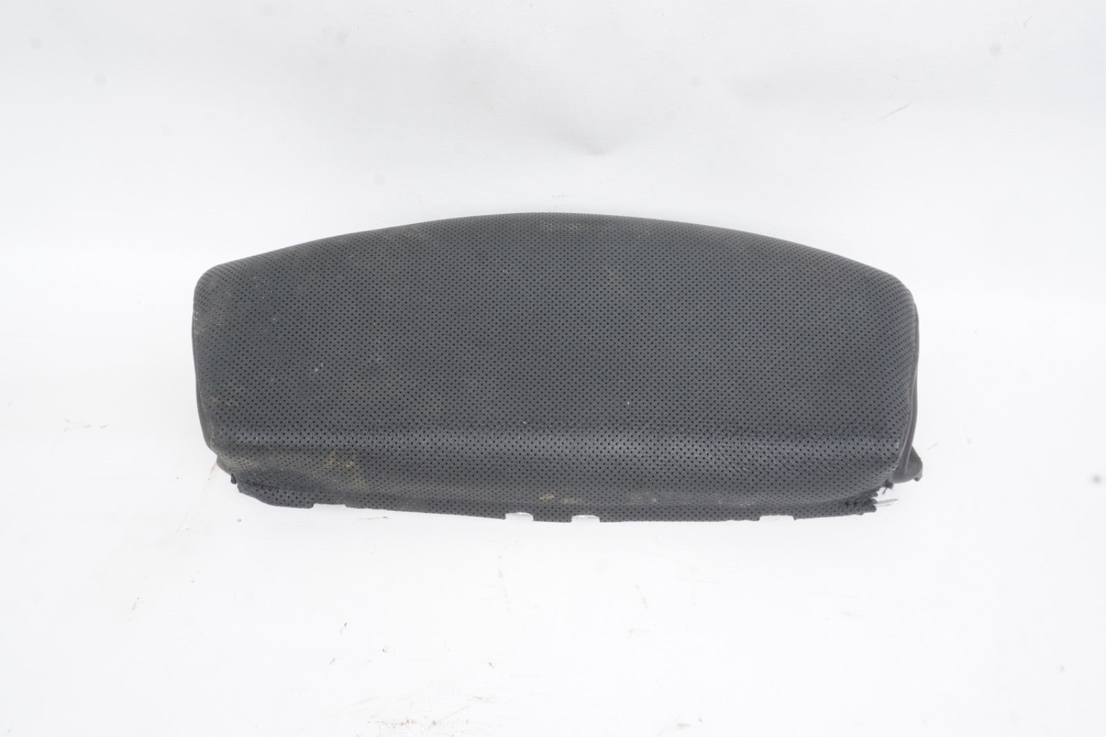 2012-2016 BMW 650XI F13 COUPE FRONT RIGHT SIDE LOWER SEAT COVER OEM