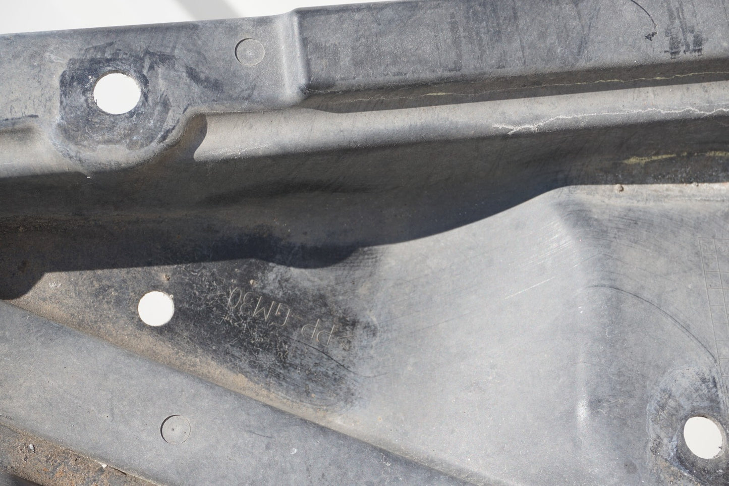 10-17 Mercedes W207 E350 E550 Engine Front Lower Flap Splash Guard OEM