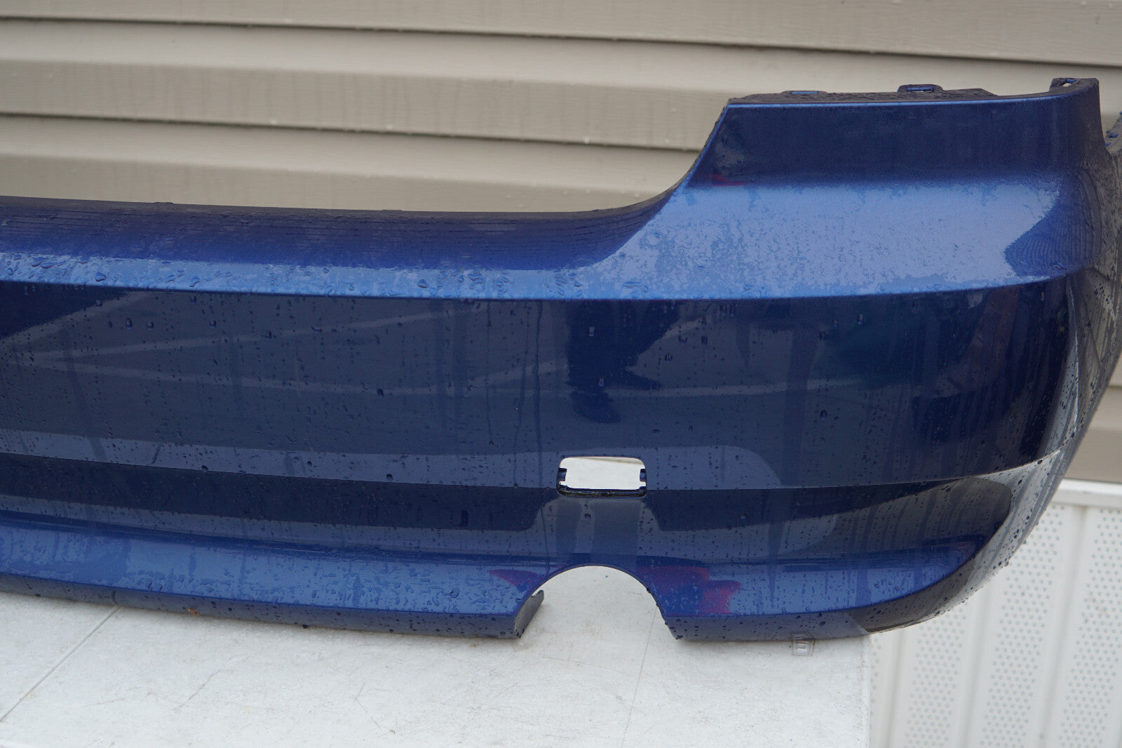 07 08 09 10 BMW 328i E93 CONVERTIBLE REAR BUMPER COVER OEM