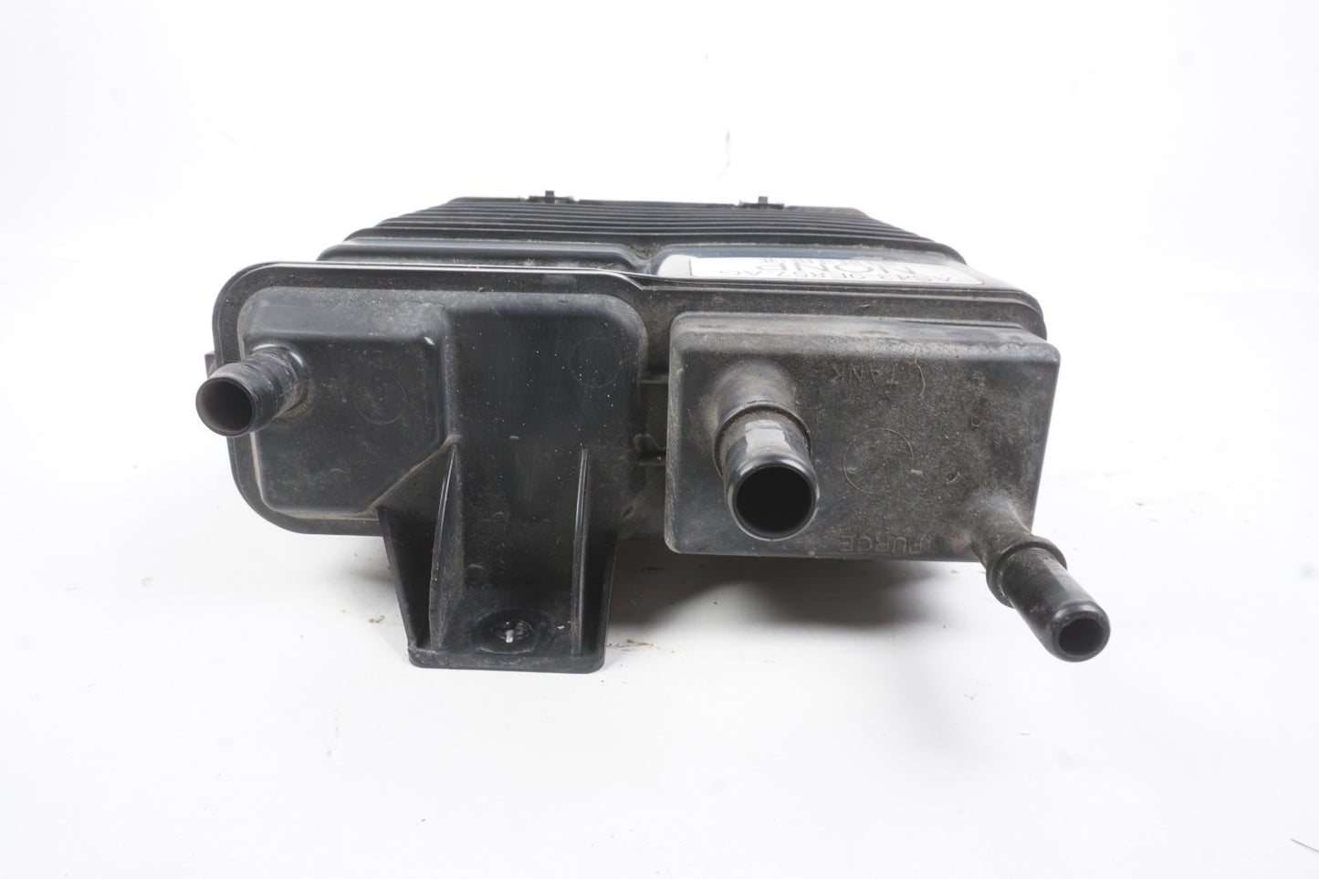 2012-2018 Ford Focus  2.0L EVAP Vapor Canister  OEM