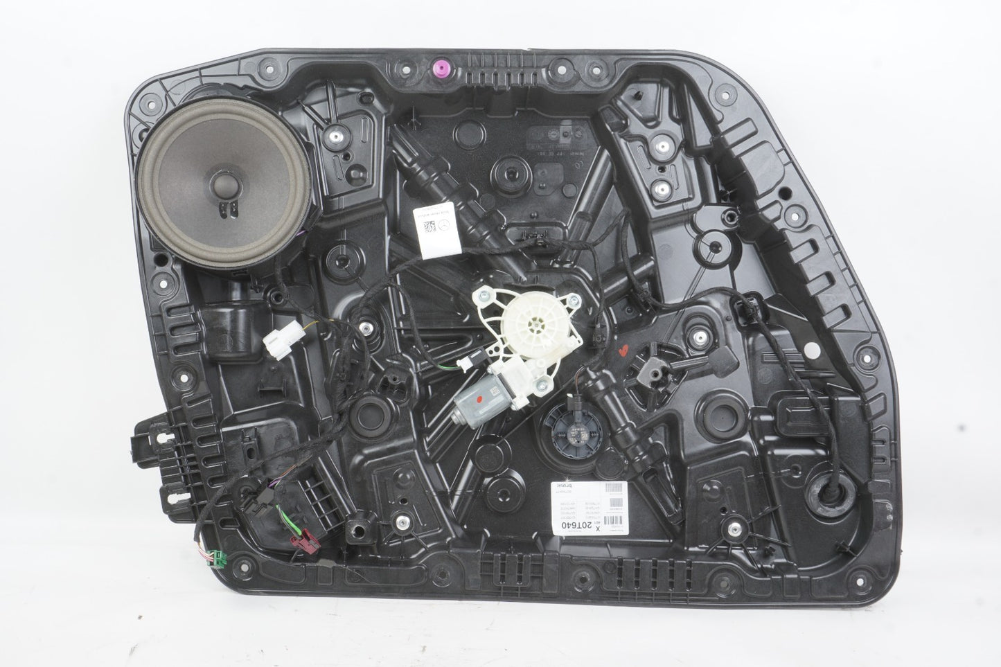 2022 - 2024 MERCEDES EQB350 FRONT LEFT DOOR WINDOW REGULATOR CARRIER SPEAKER