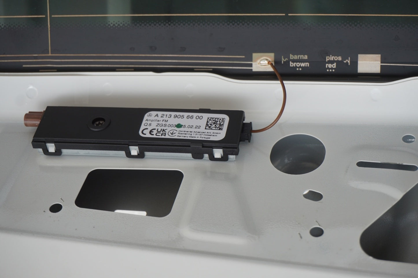 2022 - 2025 MERCEDES EQB300 X243 TAIL GATE TAILGATE TRUNK LID HATCH WHITE