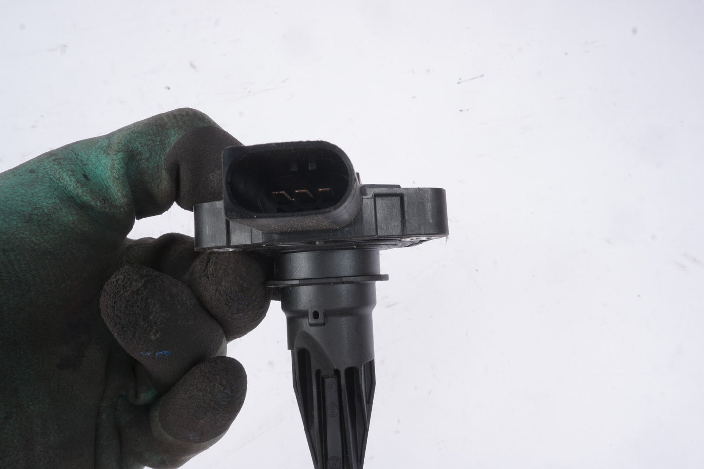 2012 - 2016 Bmw 328i Engine Oil Level Sensor OEM