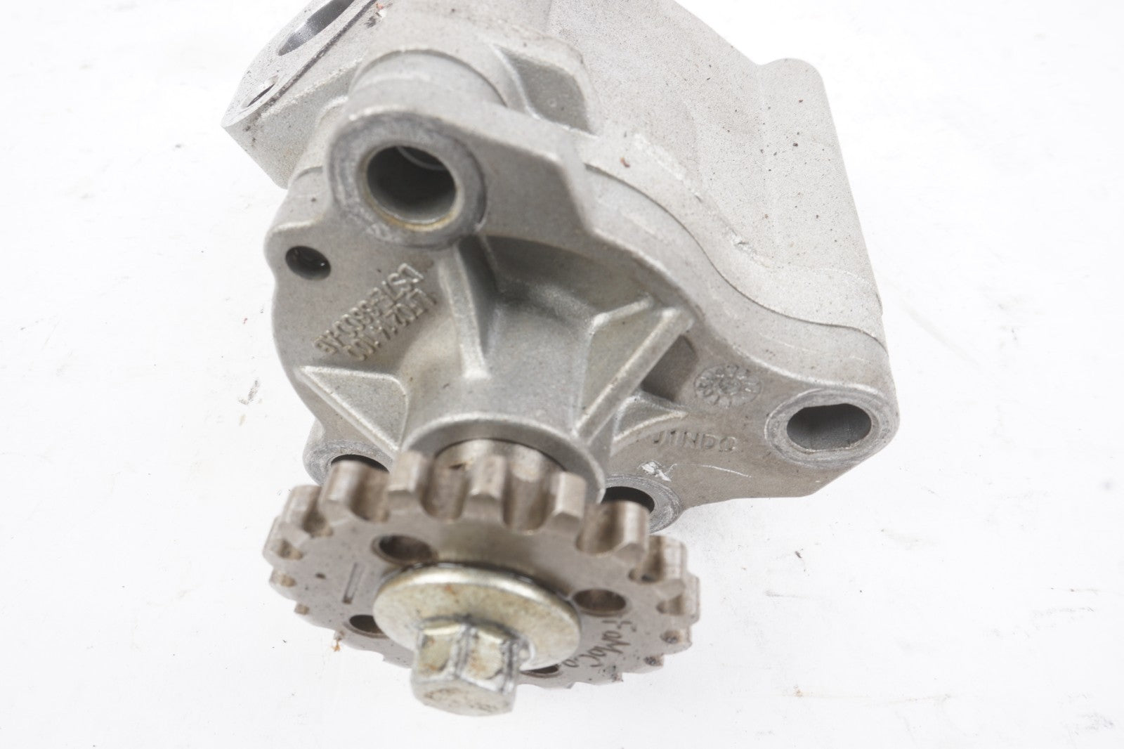 2015 - 2018 Ford Focus 2.0L Engine Oil Pump DS7E-6600-AB OEM
