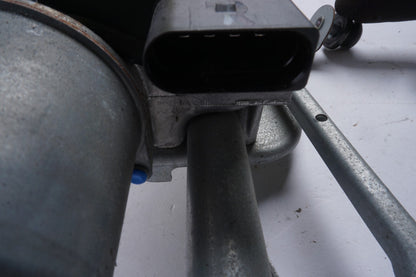 2021 - 2023 Polestar 2 Windshield Wiper Motor & Linkage Transmission  OEM