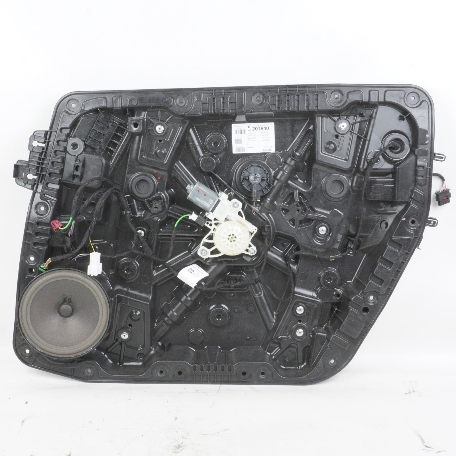 2022 - 2024 MERCEDES EQB350 FRONT RIGHT DOOR WINDOW REGULATOR CARRIER SPEAKER
