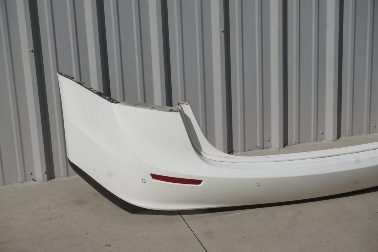 2014 - 2019 Maserati Ghibli M157 Rear Bumper Cover White OEM