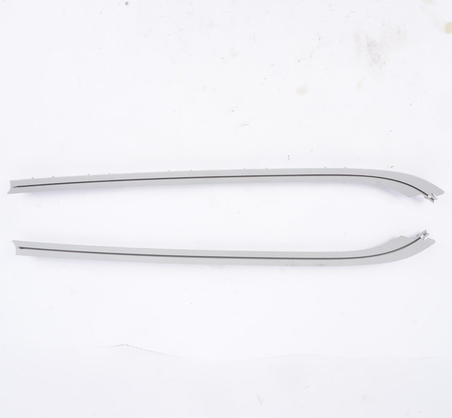 07-2013 mercedes w221 s550 s400 rear window left right sunshade rails set of 2
