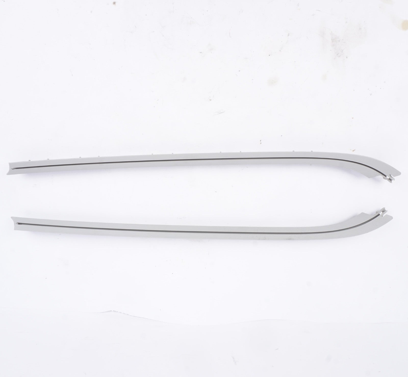 07-2013 mercedes w221 s550 s400 rear window left right sunshade rails set of 2