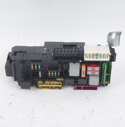 10-14 Mercedes W204 C350 C300 C250 Rear Fuse Relay Box 2049060105 OEM