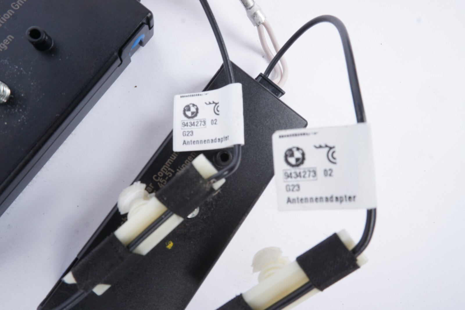 21 - 24 BMW 430I Convertible Antenna Amplifier Set Of 2 OEM