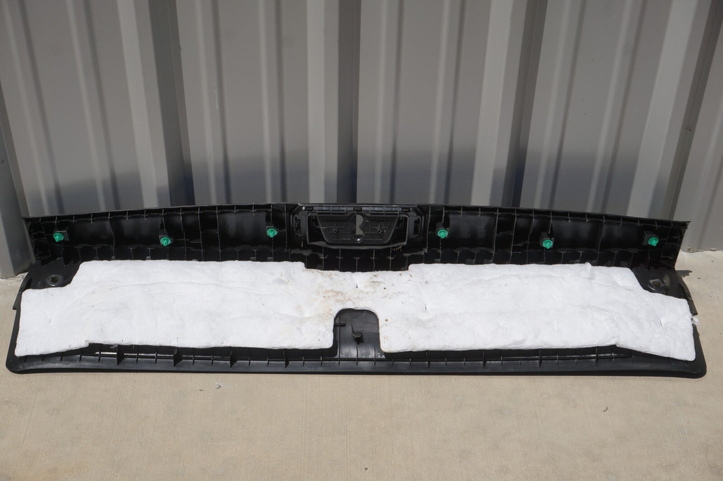 18 - 24 Honda Odyssey Rear Trunk Lock Cover Sill Scuff Plate Trim OEM