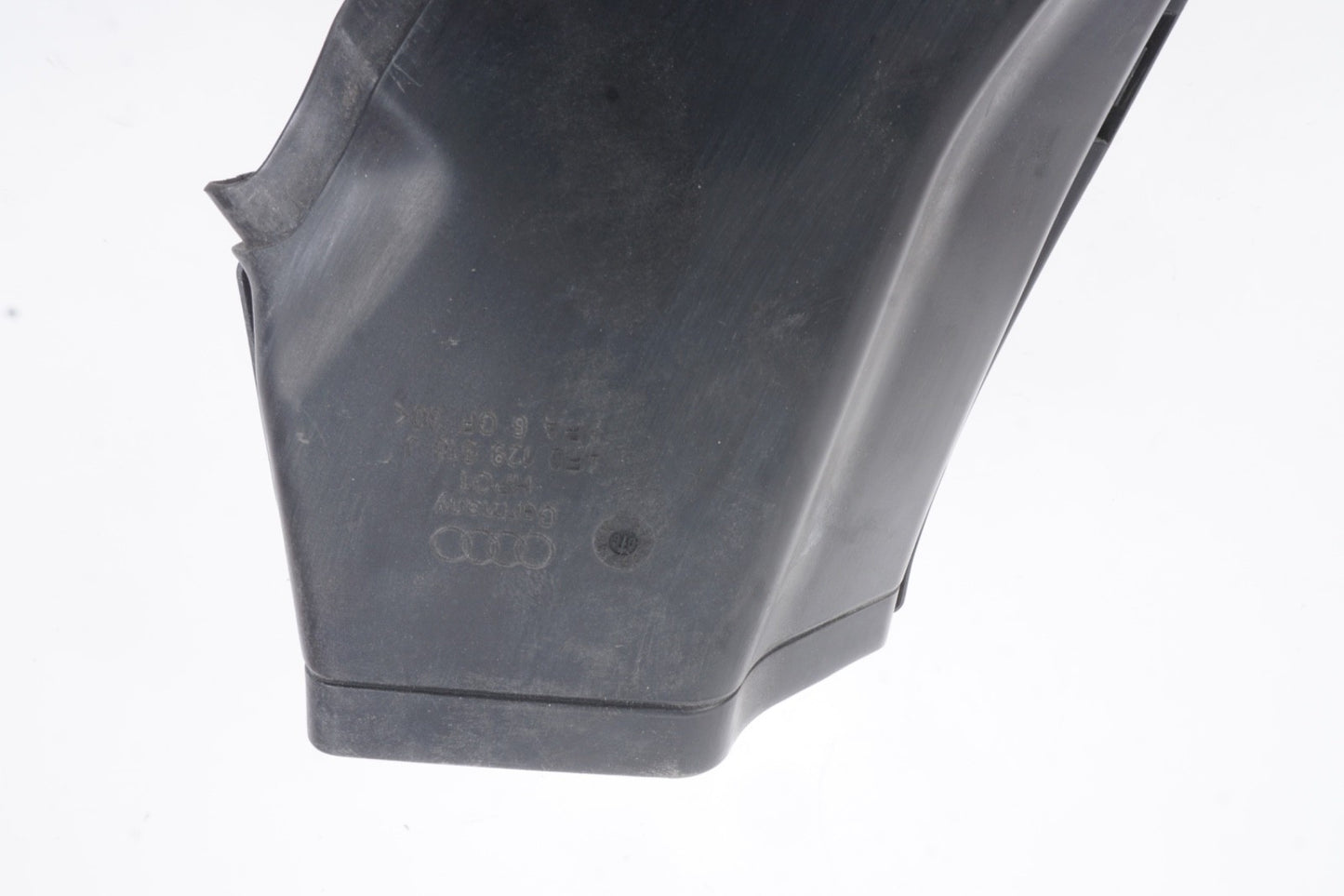2005 - 2011 Audi A6 Air Duct Intake Manifold Hose Filters OEM