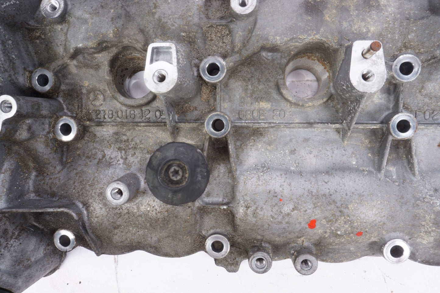 11-20 Mercedes W222 S550 E550 CLS550 Right Passenger Cylinder Head Cover OEM