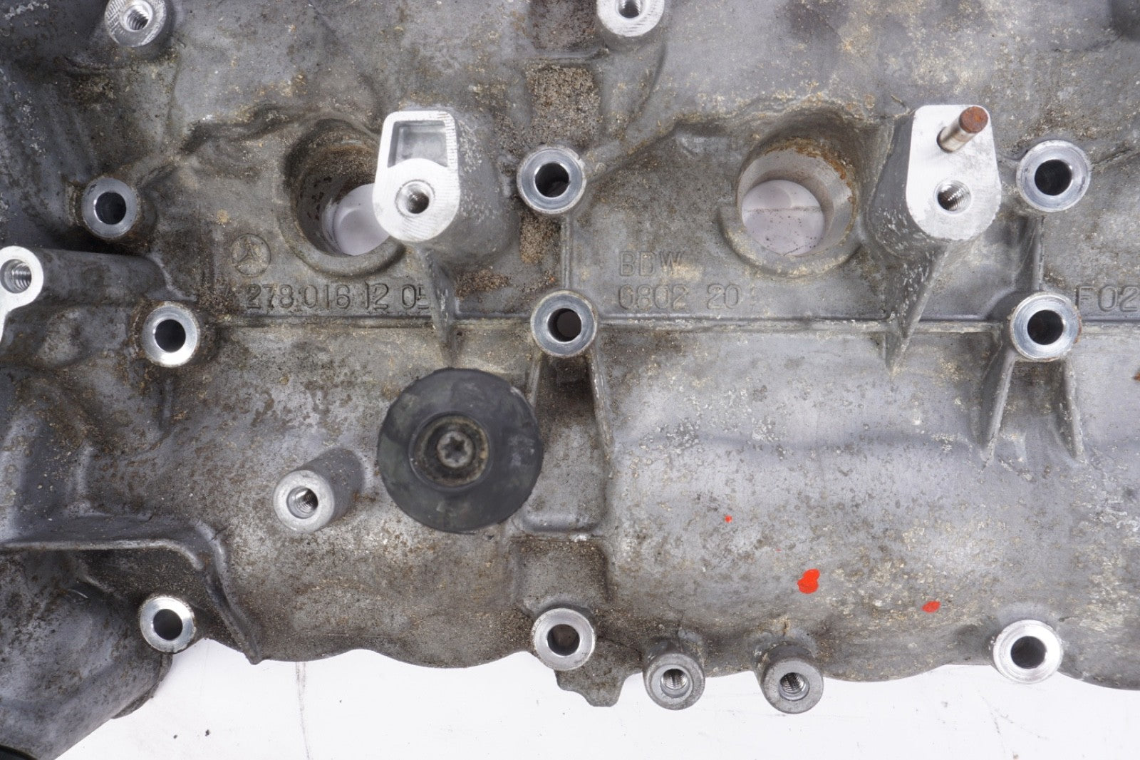 11-20 Mercedes W222 S550 E550 CLS550 Right Passenger Cylinder Head Cover OEM