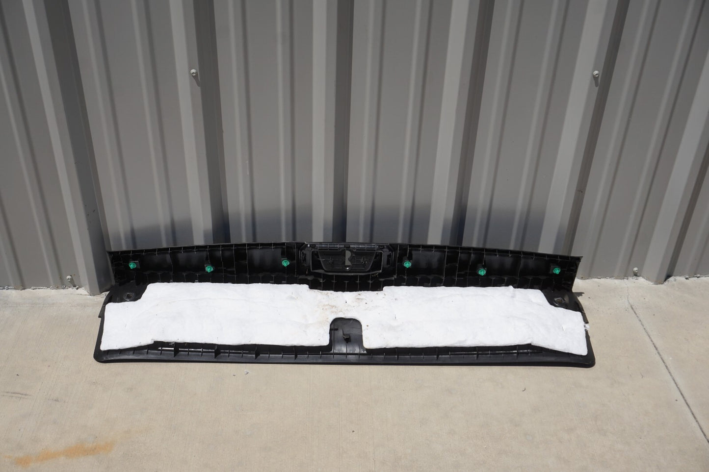 18 - 24 Honda Odyssey Rear Trunk Lock Cover Sill Scuff Plate Trim OEM