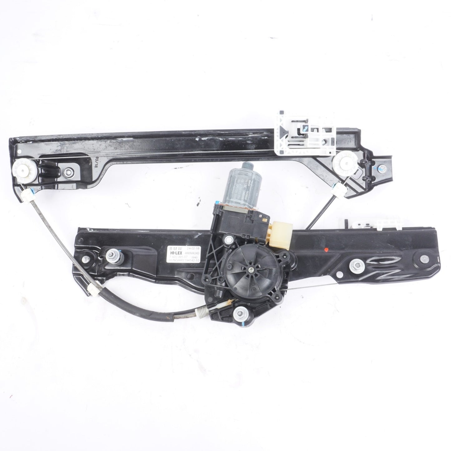 2018-2023 BMW X2 F39 LEFT FRONT SIDE DOOR WINDOW REGULATOR OEM 7420391