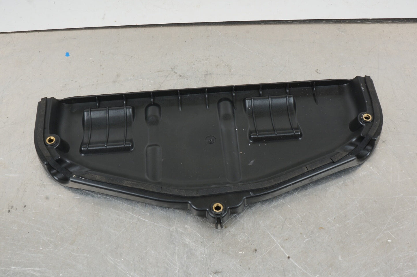 2007-2013 BMW 33I 328 COUPE CONVERTIBLE TOP HYDRAULIC PUMP COVER 7152793