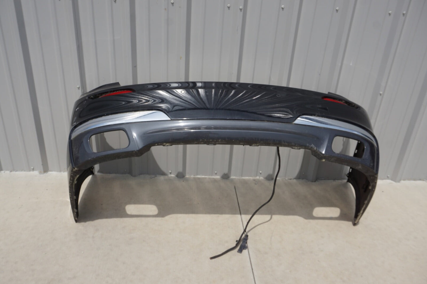 2009 - 2015 BMW 750i 750li F01 F02 Rear Bumper Cover Molding Cover Panel OEM