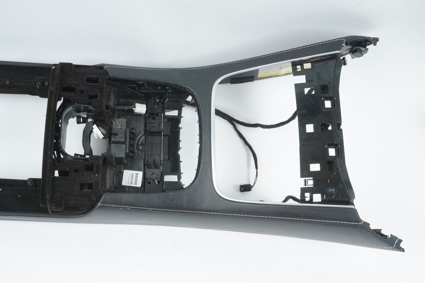 14 - 17 Mercedes W222 S600 S550 Center Console Trim Panel w/ Wire Harness OEM