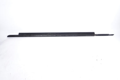 12 - 18 AUDI A7 QUATTRO  Front Right Exterior DOOR / Window SLOT SEAL TRIM