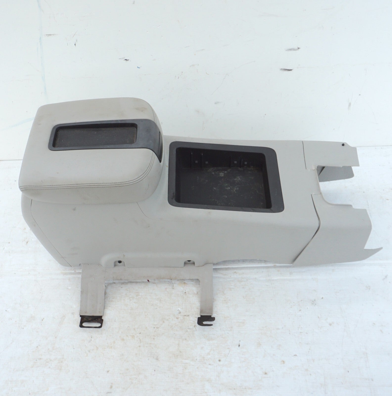 2007 - 2014 Chevy Silverado Tahoe Suburban Center Console Panel OEM