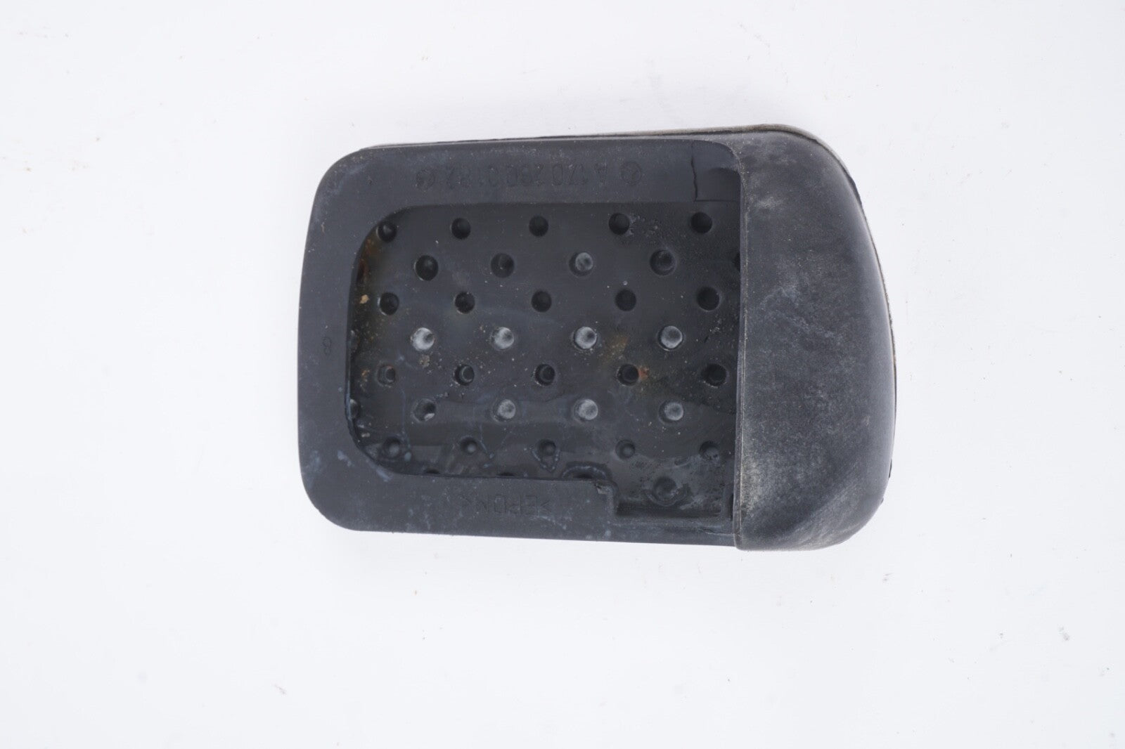 10-17 Mercedes W207 E350 E550 Brake Pedal Pad 1702900182 OEM