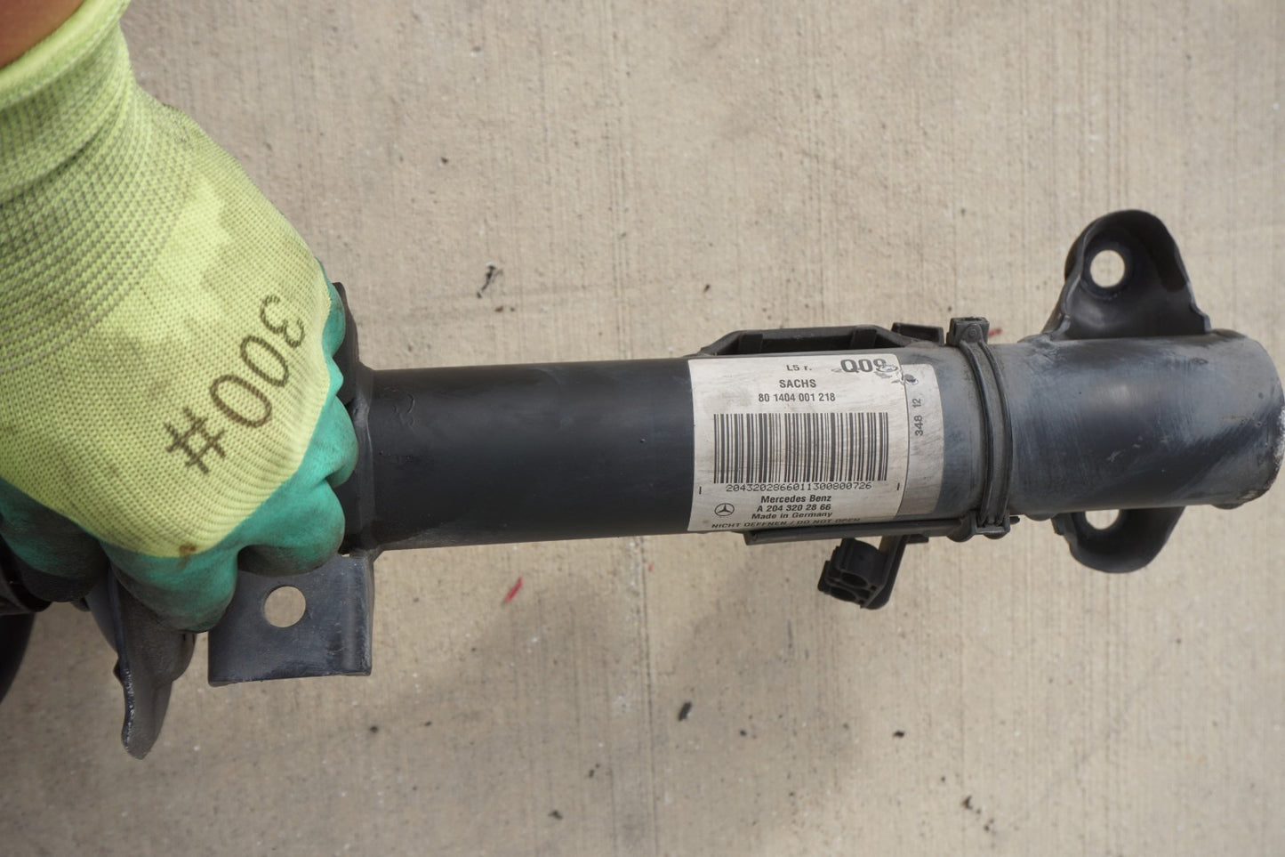 10-17 Mercedes W207 E350 E550 Coupe Front Right Shock Strut Absorber OEM