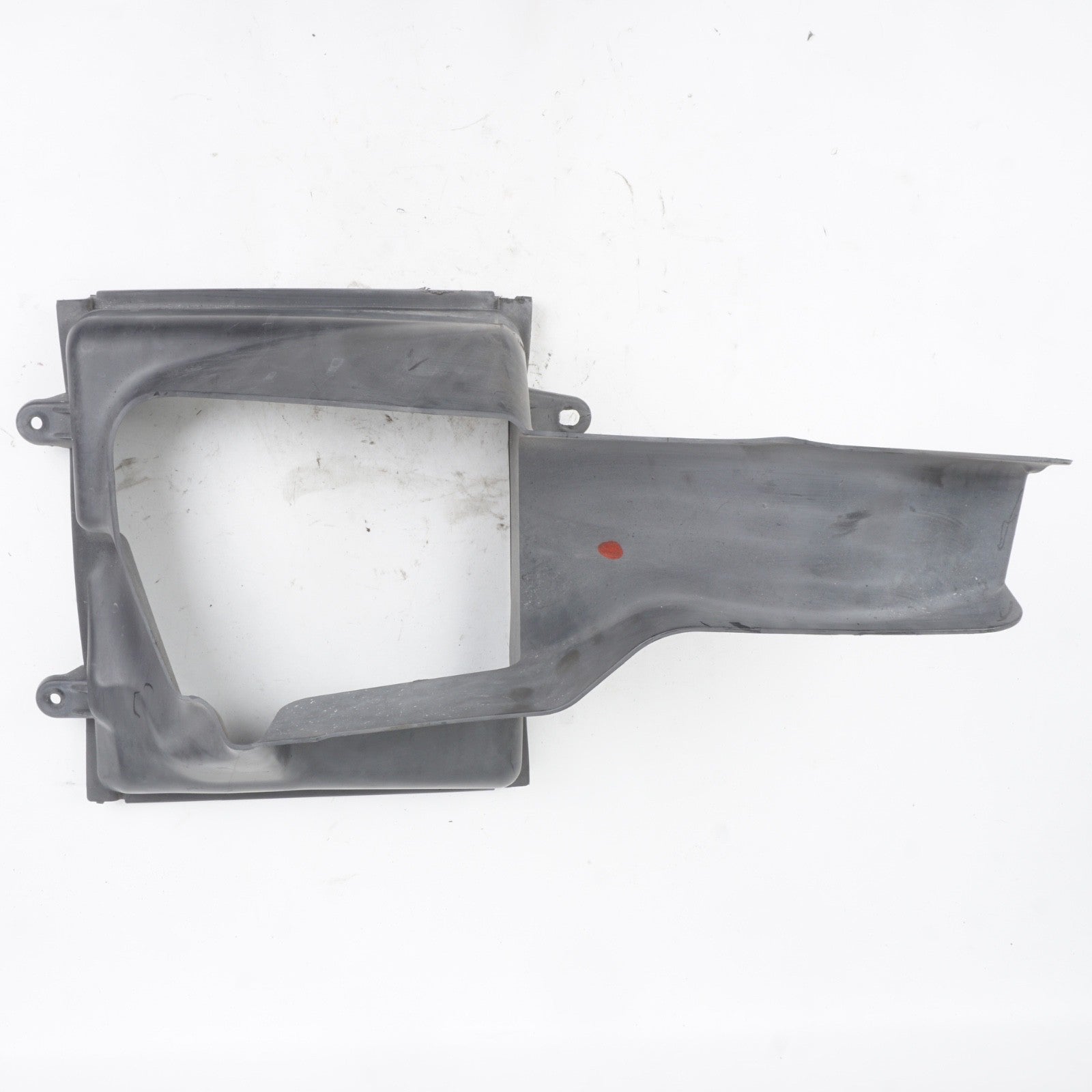2014-2021 MASERATI GHIBLI M157 3.0L FRONT LEFT INTERCOOLER AIR DUCT SHROUD OEM