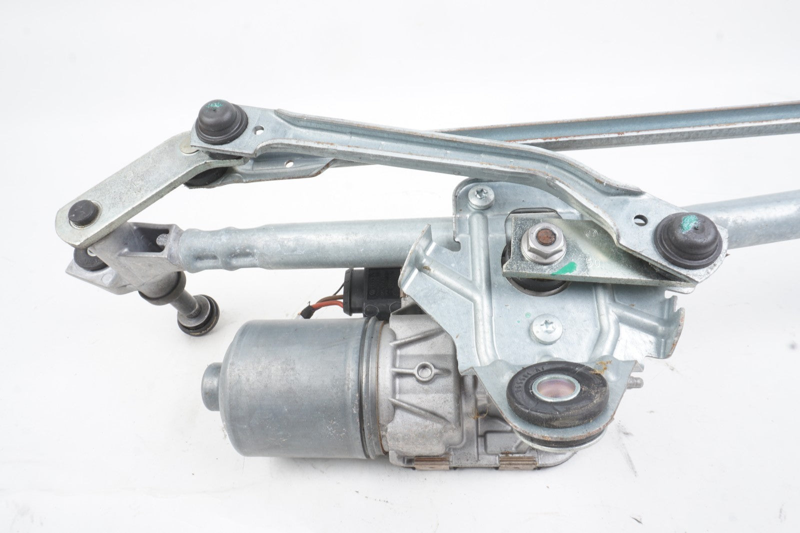 2011-2018 Audi A8 A8L Windshield Wiper Motor & Linkage Transmission OEM