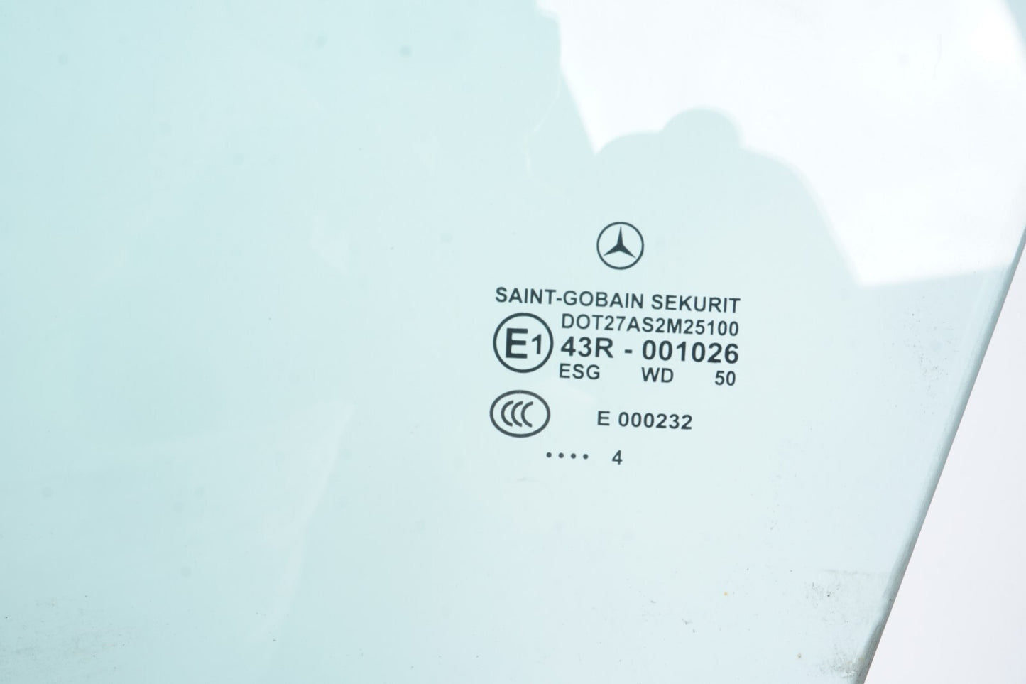 03-12 Mercedes R230 SL500 SL550 SL55 Front Left Driver Door Window Glass OEM