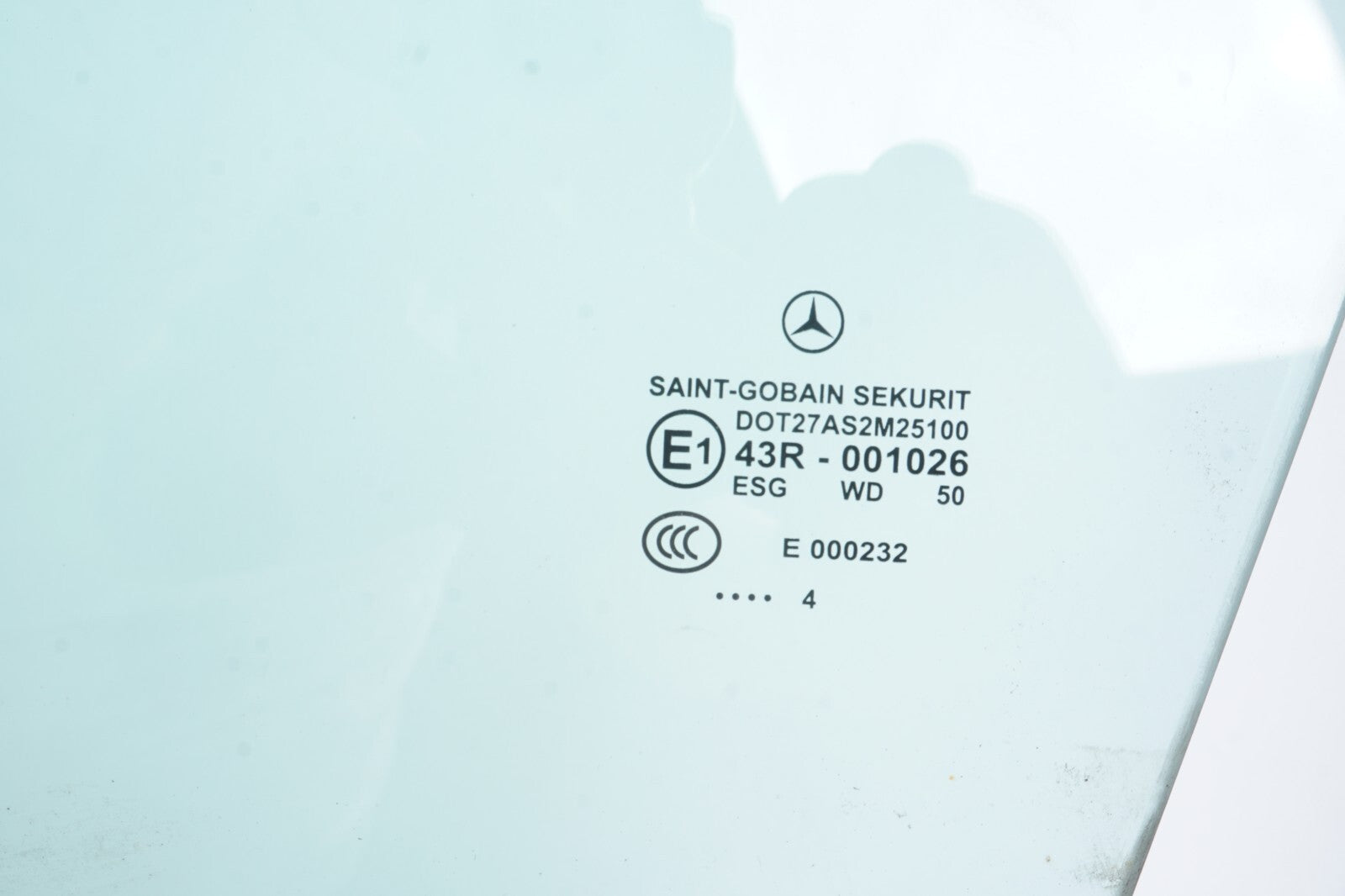 03-12 Mercedes R230 SL500 SL550 SL55 Front Left Driver Door Window Glass OEM