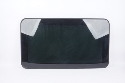 2010 - 2016  Mercedes W212 E350 E400 E550 Sunroof Sun Roof Glass 2127800721 OEM