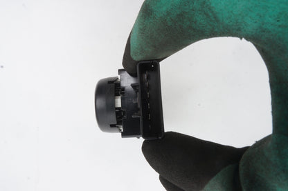 2018 - 2025 ALFA ROMEO STELVIO FRONT RIGHT SEAT LUMBAR SWITCH OEM 56046232AA