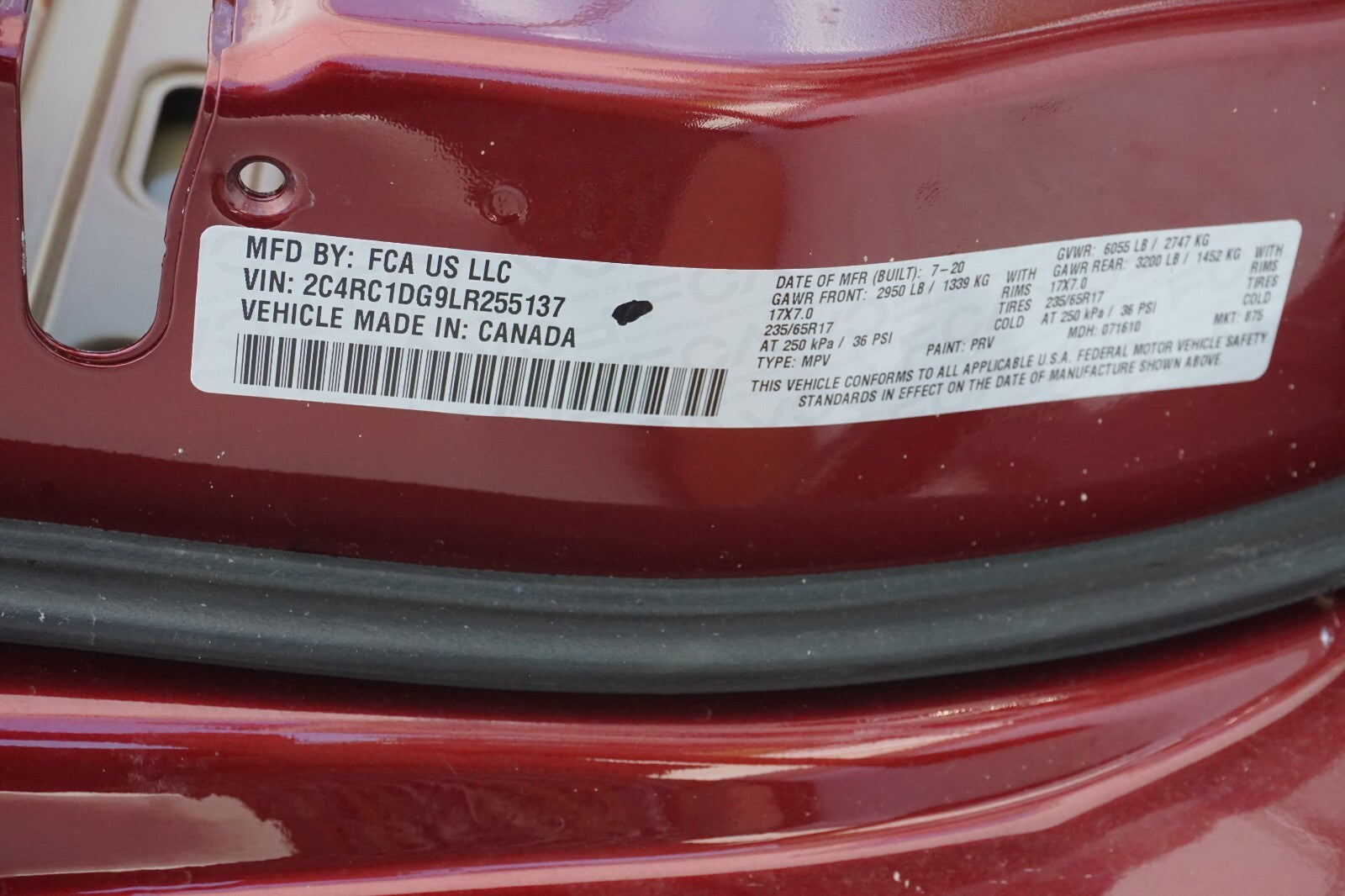 17-22 CHRYSLER PACIFICA FRONT LEFT DRIVER SIDE DOOR SHELL OEM