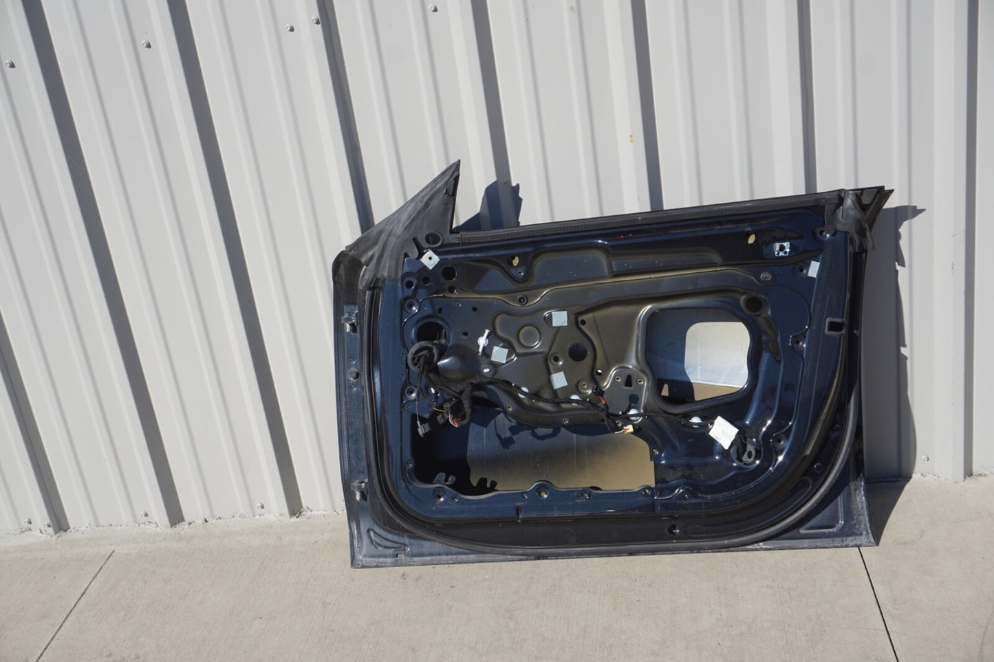 2012 - 2017 AUDI A7 FRONT RIGHT PASSENGER SIDE DOOR SHELL  OEM BLUE